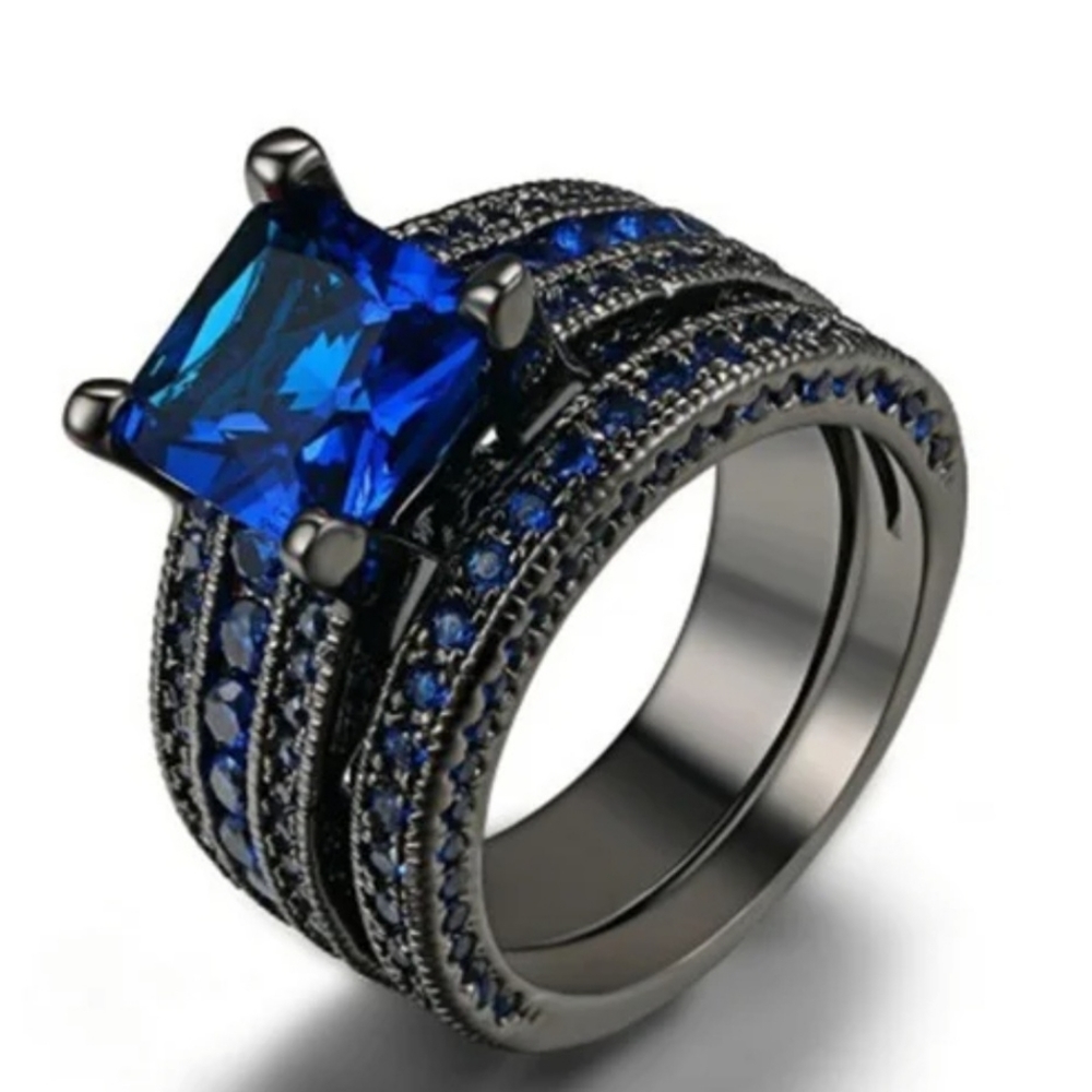 Ring - Picture 3 of 3